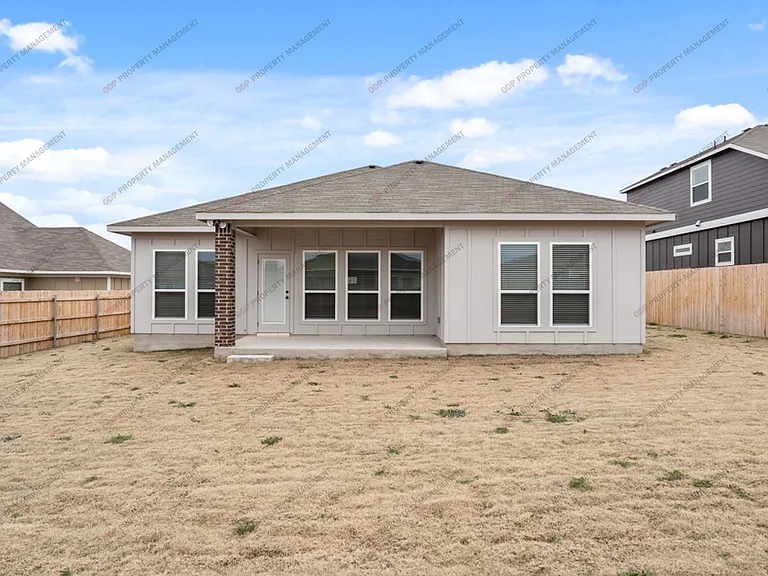 2034 Zabcikville Dr — Photo 29