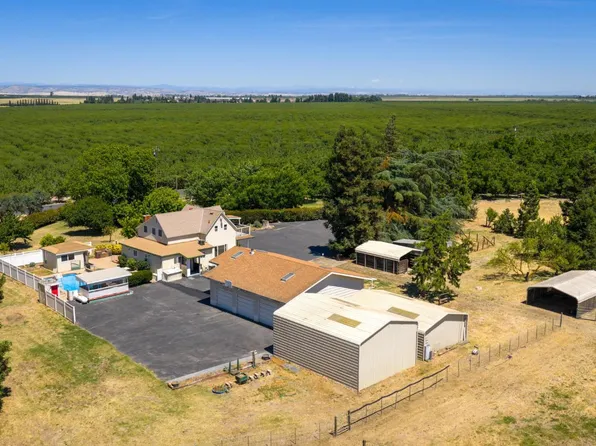 12411 Cometa Rd, Oakdale, CA 95361