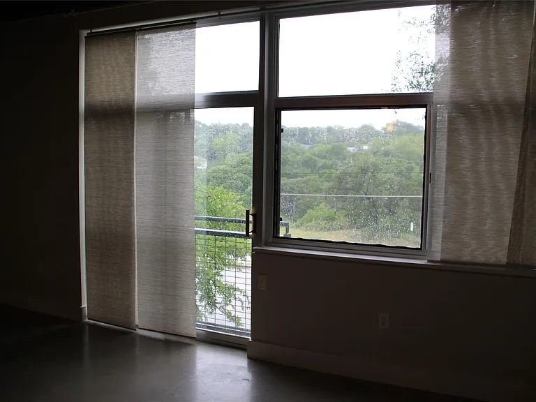 2205 N Lamar Blvd #115 — Photo 4
