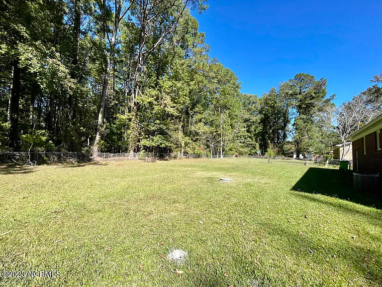 3804 Brandywine Dr — Photo 26
