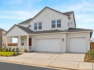 6177 E Peralta Way, Fresno, CA