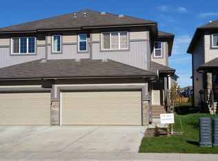 17608 8th Ave SW, Edmonton, AB T6W2X3