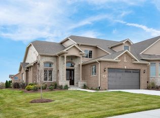 8887 Holland Harbor Cir, Frankfort, IL 60423