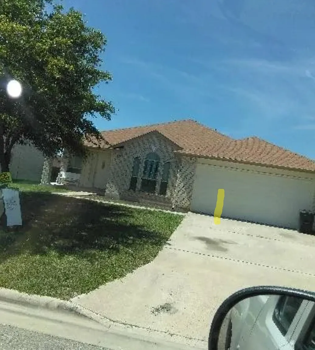 3 bed, 2017 sqft, $1,600 — Photo 2