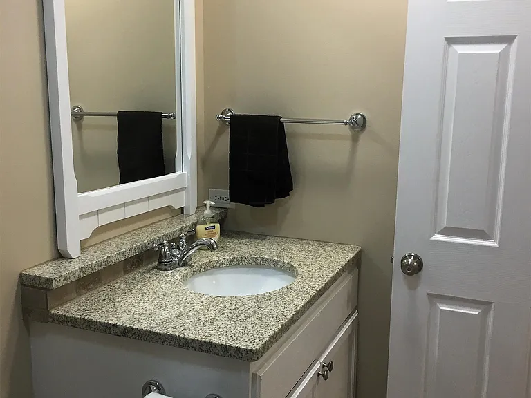 520 Stilson St #1 — Photo 15