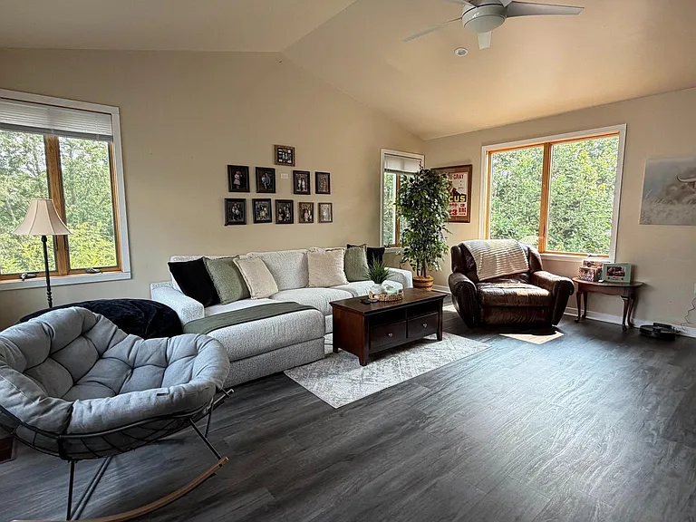 376 Cooper Dr — Photo 5