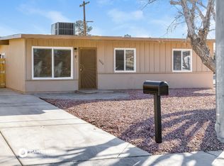 3244 Palmdale St, Las Vegas, NV 89121