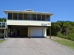 2317 S Shore Dr, Surf City, NC 28445