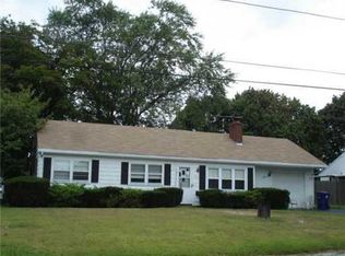 263 Richmond Dr, Warwick, RI 02888