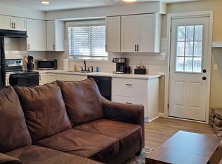 3379 S Warren Ave, Springfield, MO 65807