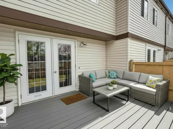 14648 54th St NW, Edmonton, AB T5A 4L5