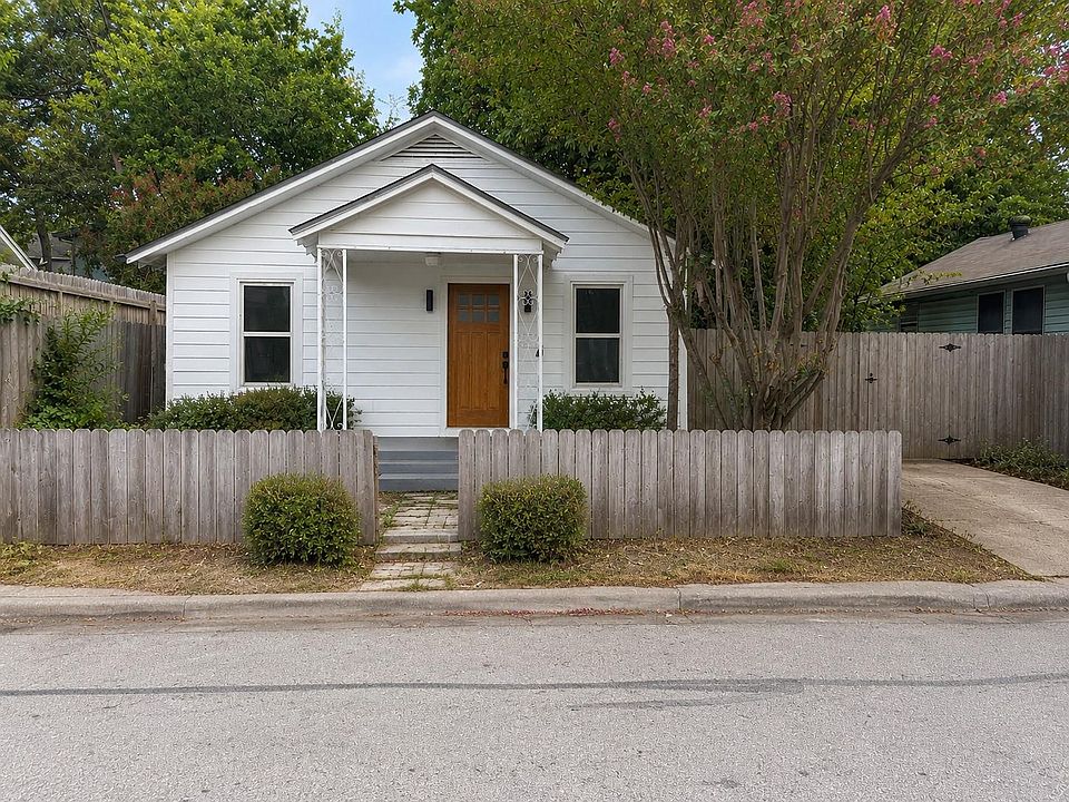 1st image of 2404 Santa Rita St