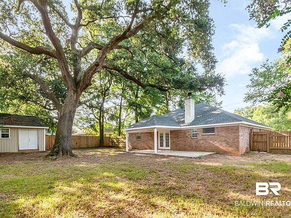 2nd image of 7589 Elizabeth Dr