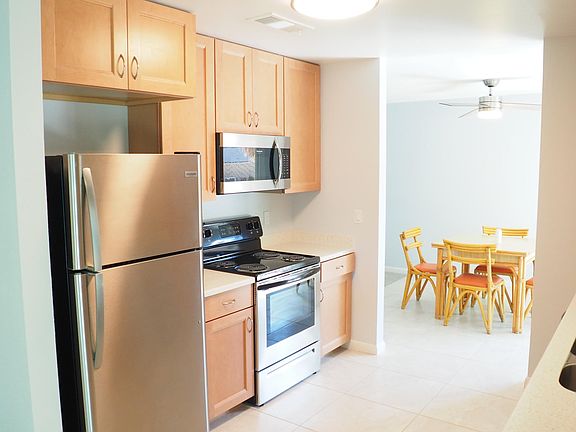 2nd image of 225 Sunflower Dr