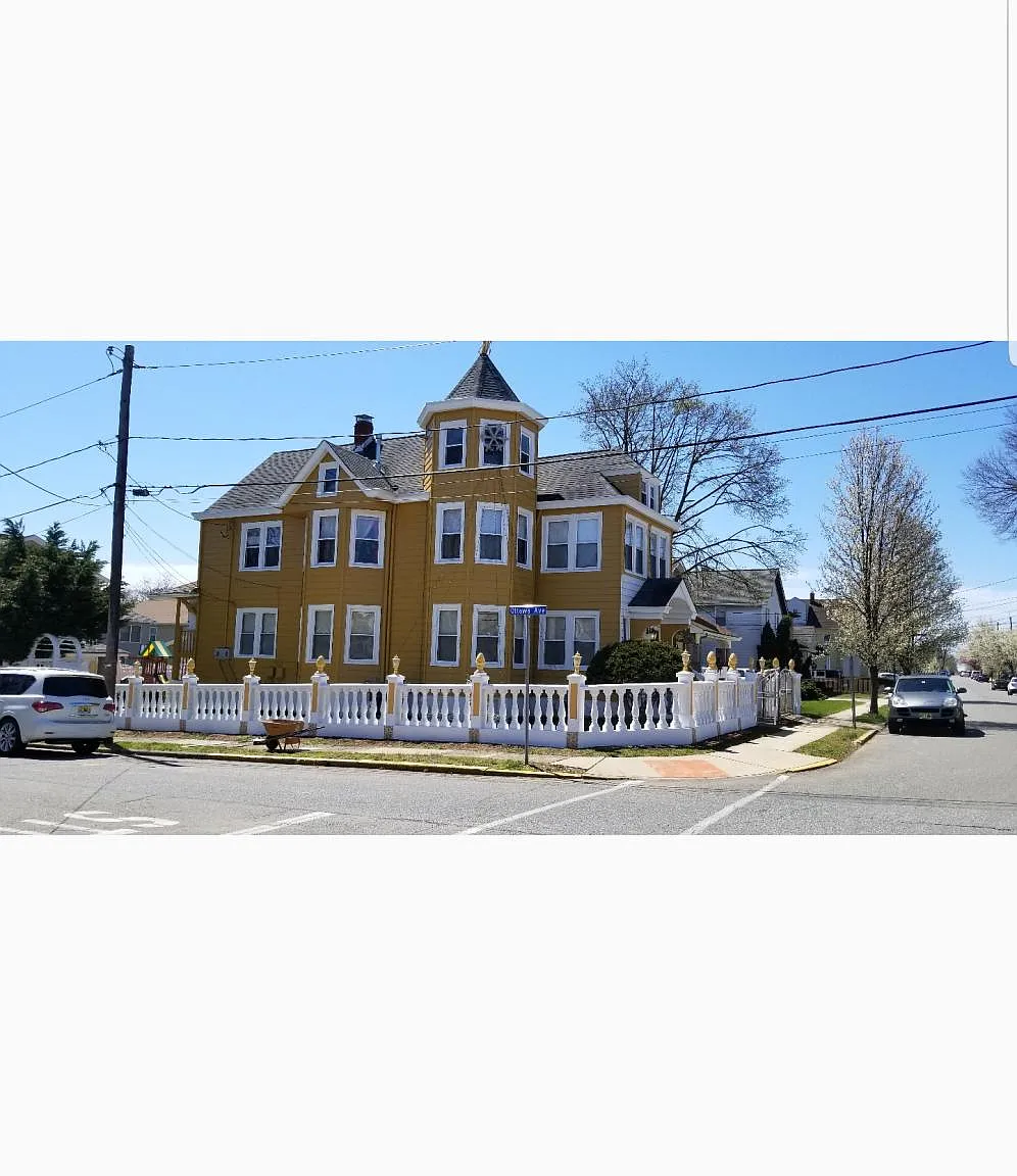 61 Grove St — Photo 1