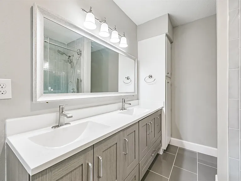 14111 Misty Meadow Ln — Photo 27