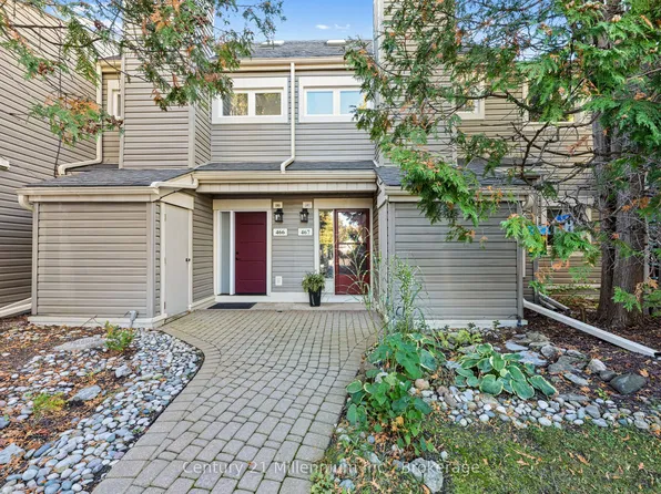 467 Oxbow Cres #7, Collingwood, ON L9Y 5B4