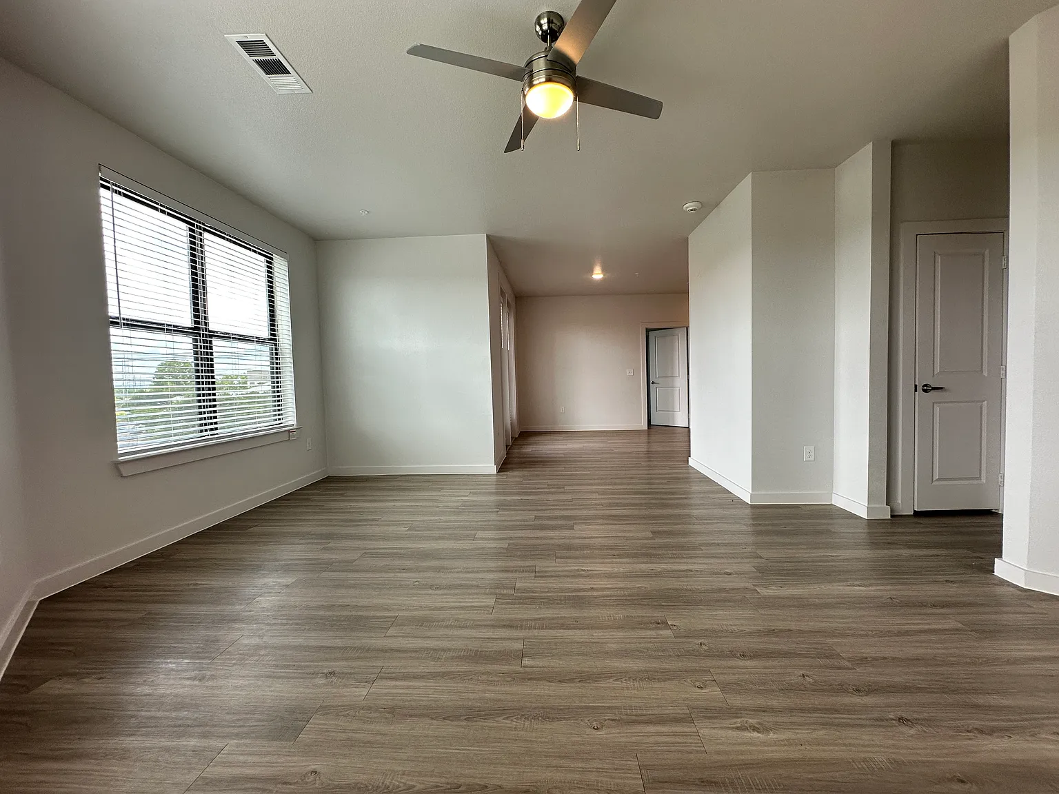 W William Cannon Dr, Austin — Photo 3