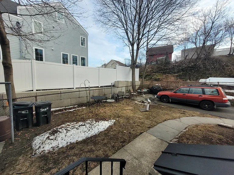 38 Jewett St — Photo 12