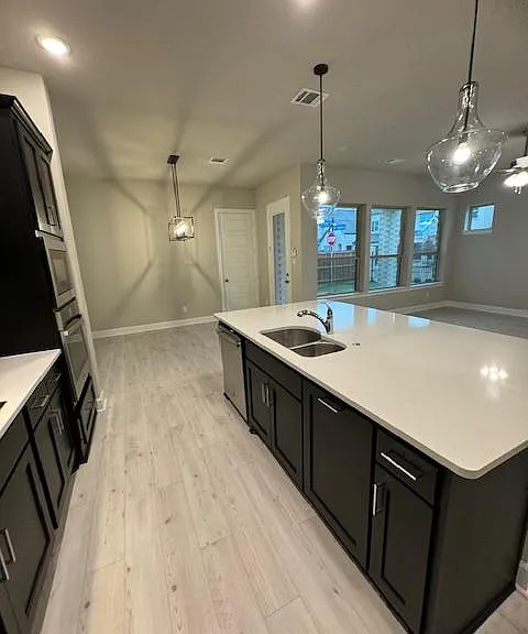 700 Prairie Falcon Dr — Photo 29