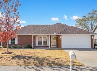 3374 Remington St, Springdale, AR 72764