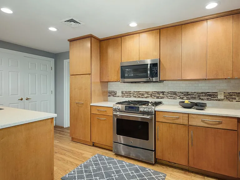 2138 Lombard St #2A — Photo 3
