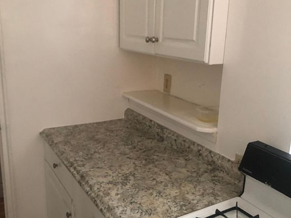 2nd image of 4415 Monticello Ave Floor 1