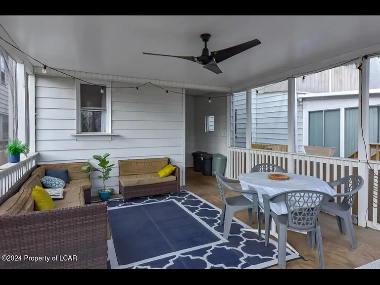 433 Elm Ave — Photo 18