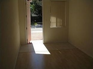 1st image of 5335 SW 40th Ave