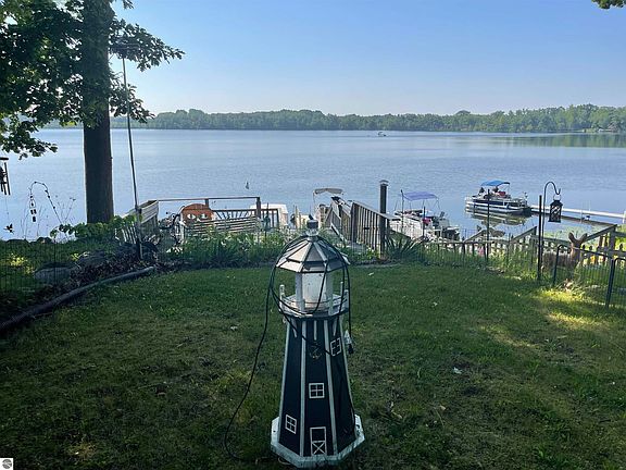 4th image of 4587 Cranberry Lake Dr
