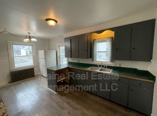 302 Turner St APT A, Auburn, ME 04210