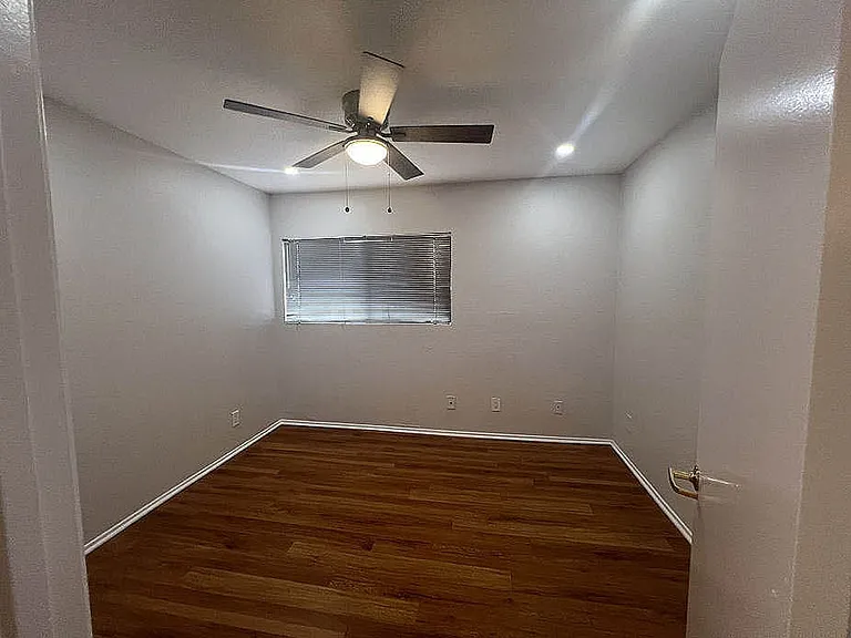 Acre Heights Apartments — Photo 37
