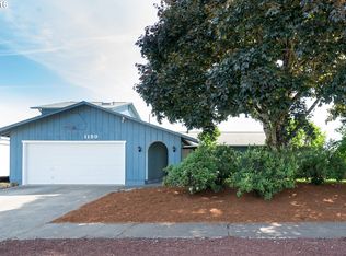 1159 Surrey Ln, Eugene, OR