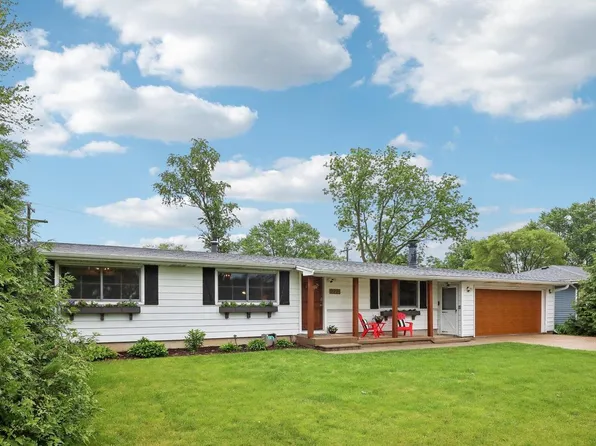 922 Sequoia Trail, Madison, WI 53713