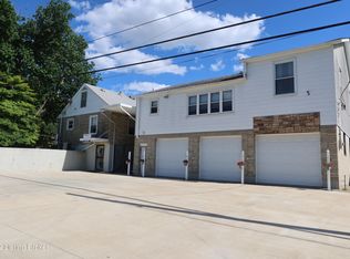 4400 S 1st St, Louisville, KY 40214