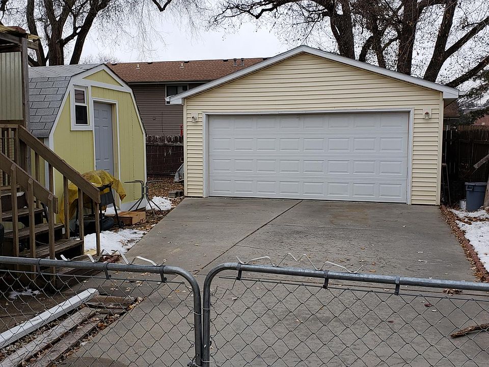 2nd image of 311 N Coddington Ave