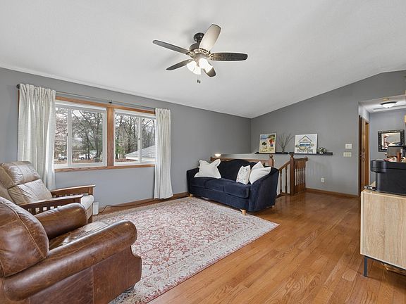 3rd image of 5664 Turtle Lake Rd