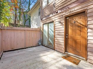 469 Granite Ridge Pl, Sandy Springs, GA 30350