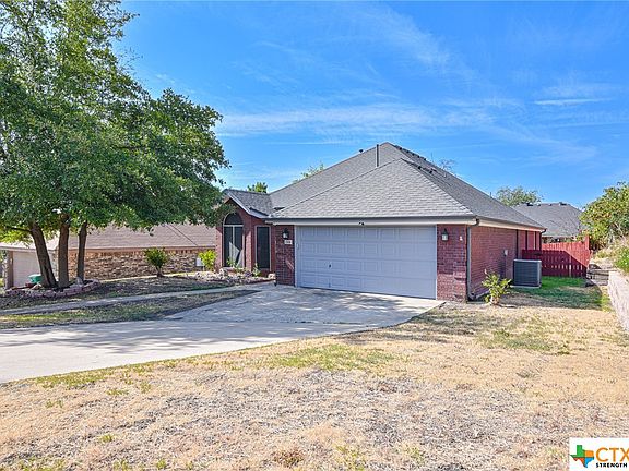 3rd image of 1506 Chardonnay Dr