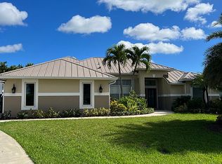 2511 SE Welsh St, Port Saint Lucie, FL 34984