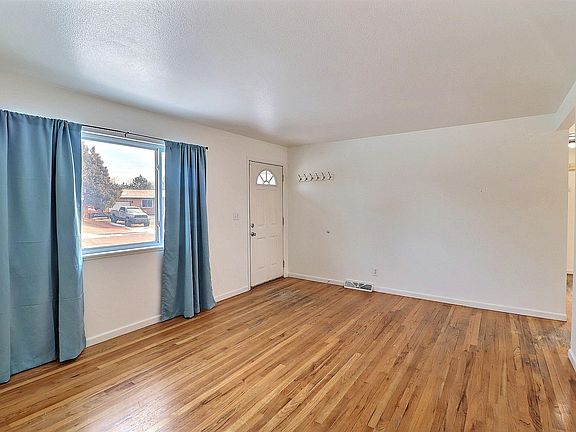 Upstairs Living Area