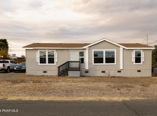 20576 E Quail Run Dr, Mayer, AZ 86333