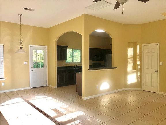 4th image of 9104 N Green River Dr #C