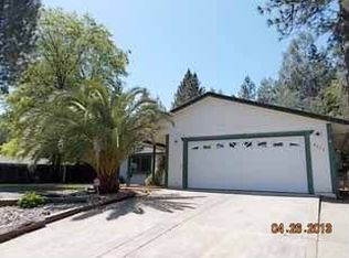 4618 Loch Pl, Shasta Lake, CA 96019