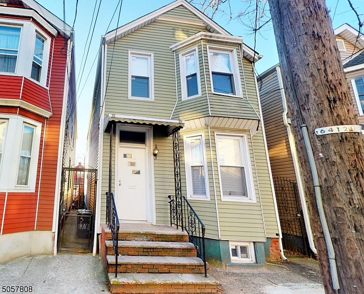 31 Marne St Newark Nj 07105 Mls 3700688 Zillow