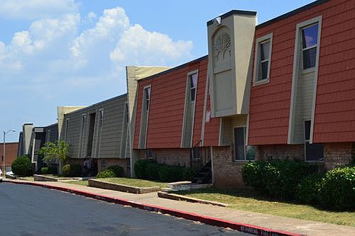 Putnam Green Apartments