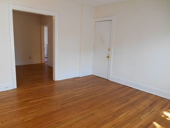 2nd image of 16400-04 Madison Ave #2