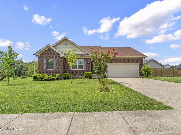 112 Gentry Crossings Blvd, Mount Washington, KY 40047