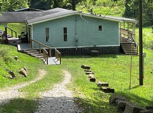 241 Robinson Ridge Rd, Littleton, WV 26581