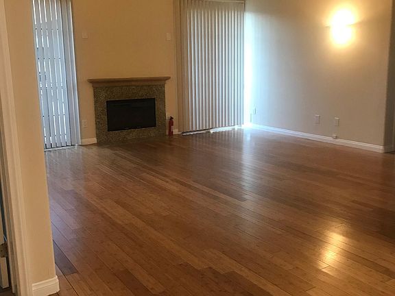 3rd image of 11115 Aqua Vista St APT 105